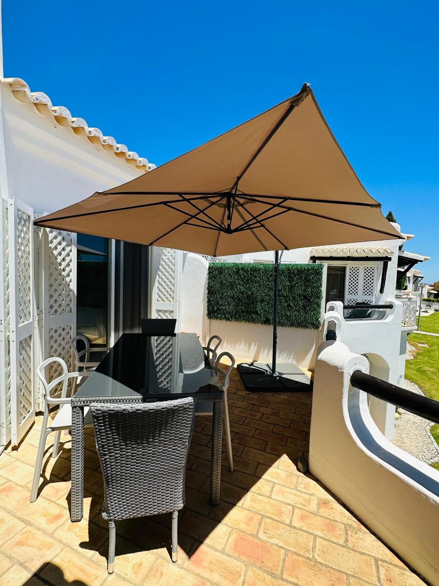 Lovely Apartment In Albufeira 2Bd 250M Beach Ocean View And Ac Wi-Fi Pool Exterior photo